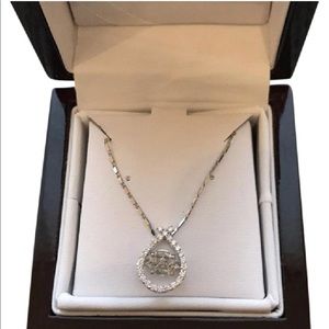 Dancing Diamond Necklace